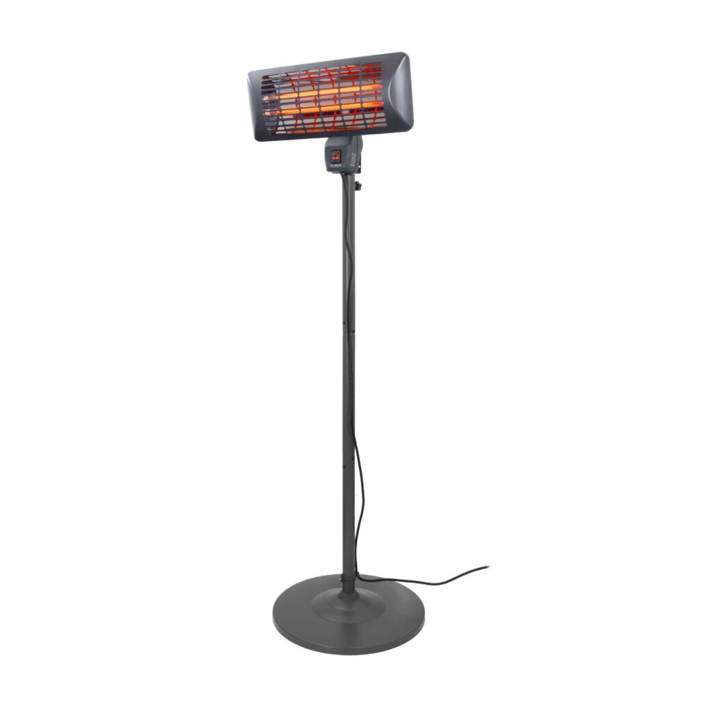 Staande elektrische terrasverwarmer met infrarood verwarmingselement, ideaal voor buitengebruik.
